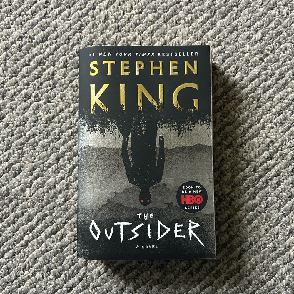 Stephen King 'The Outsider' Book